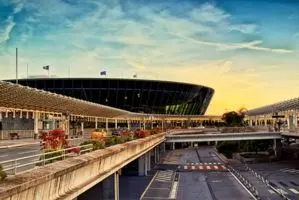  Location de Voiture Aeroport de Francisco Caneiro