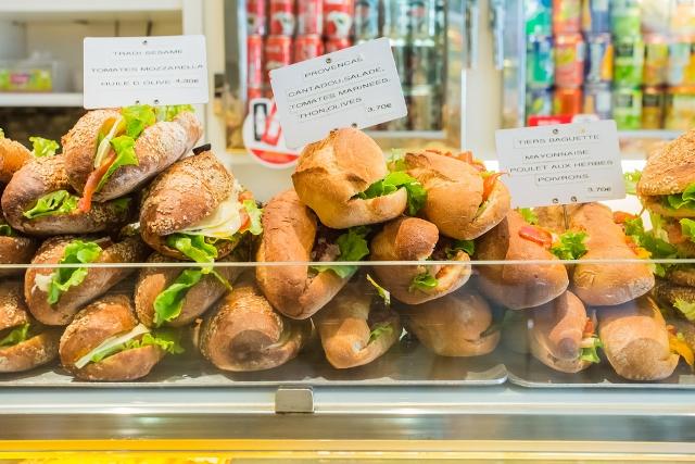 Sandwichs à emporter pour un pique-nique à Paris